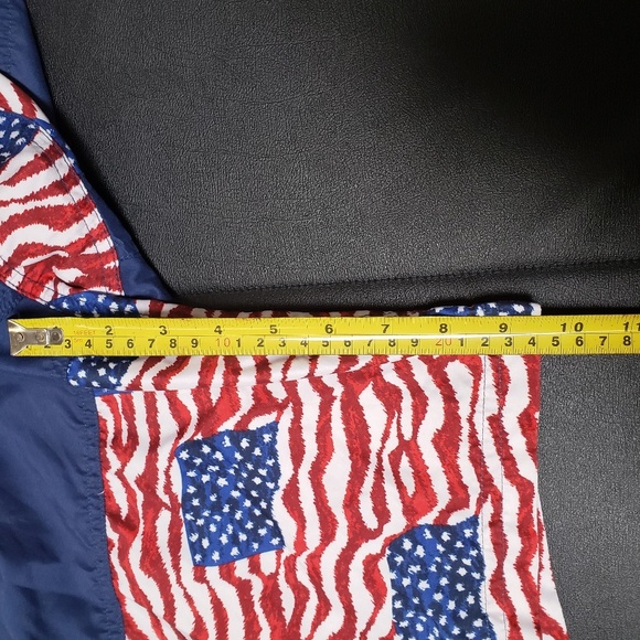 Cabelas Swim Shorts - Picture 4 of 7